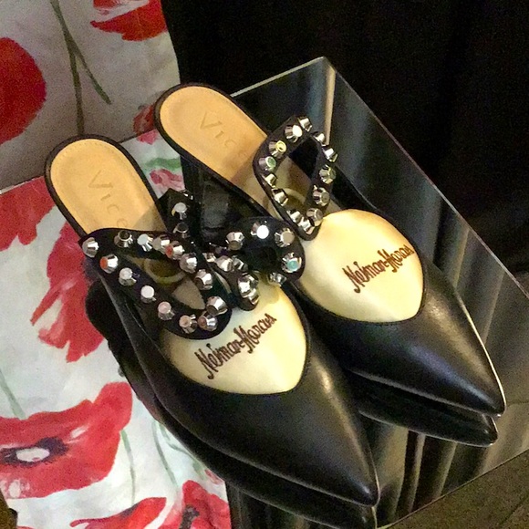 Vicenza black studded shoes / SOLD - Picture 1 of 4
